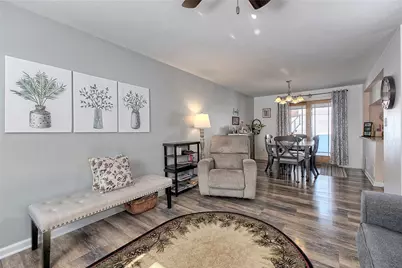 140 Penn Crest Drive, White Oak, PA 15131 - Photo 4