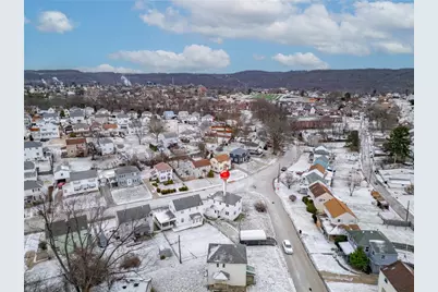 544 Thompson Ave, Clairton, PA 15025 - Photo 38