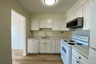 53 Academy Ave, Pittsburgh, PA 15228 - Photo 10