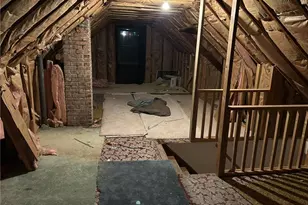 816 Indiana Ave, Farrell, PA 16121 - Photo 14