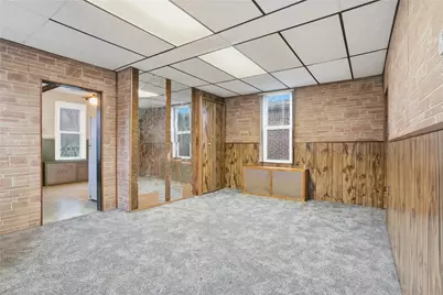 912 Waddell Ave, Clairton, PA 15025 - Photo 16