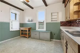 912 Waddell Ave, Clairton, PA 15025 - Photo 10