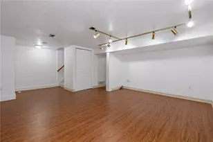 4360 Hemlock Cir, Hampton, PA 15101 - Photo 32