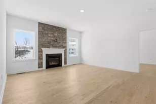 2730 Marra Dr, Hampton, PA 15044 - Photo 12