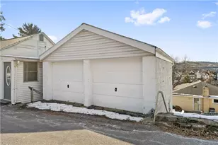 733 Peach, Glassport, PA 15045 - Photo 34