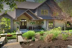 335 Red Oak Ct Red Oak Ct, Monroeville, PA 15146 - Photo 1