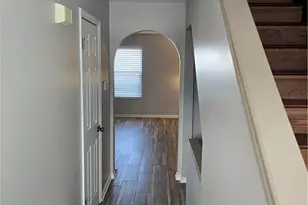 1492 Yorktown, Cecil, PA 15055 - Photo 4