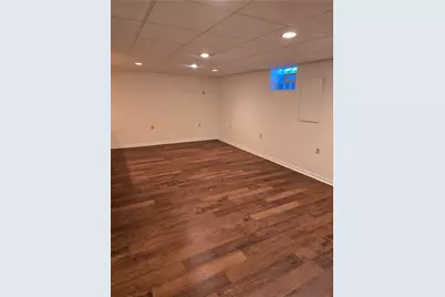 1492 Yorktown, Cecil, PA 15055 - Photo 20