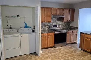 1492 Yorktown, Cecil, PA 15055 - Photo 6