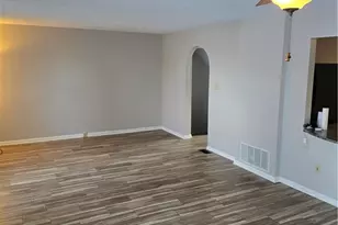 1492 Yorktown, Cecil, PA 15055 - Photo 8