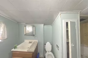 609 E 4th St, Oil City, PA 16301 - Photo 14