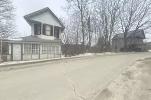 609 E 4th St, Oil City, PA 16301 - Photo 8