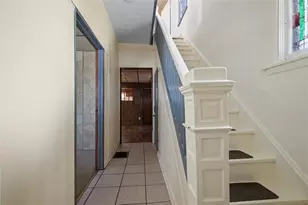 768 Baldwin Ave, Sharon, PA 16146 - Photo 2