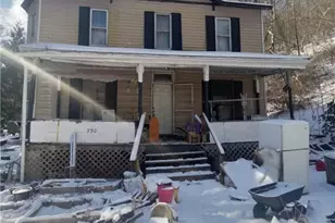 750 15th St, Washington, PA 16323 - Photo 2