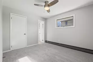 310 Hamilton Ave, Farrell, PA 16121 - Photo 14