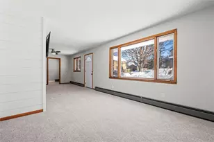 310 Hamilton Ave, Farrell, PA 16121 - Photo 2