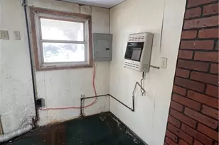 220 Mylan St, Oil City, PA 16301 - Photo 10