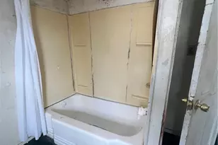 220 Mylan St, Oil City, PA 16301 - Photo 12