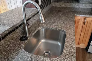 1115 Cascade Dr, West Homestead, PA 15120 - Photo 12