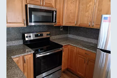 1115 Cascade Dr, West Homestead, PA 15120 - Photo 12