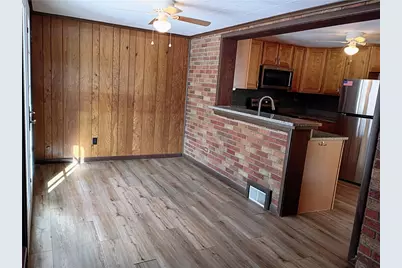 1115 Cascade Dr, West Homestead, PA 15120 - Photo 8