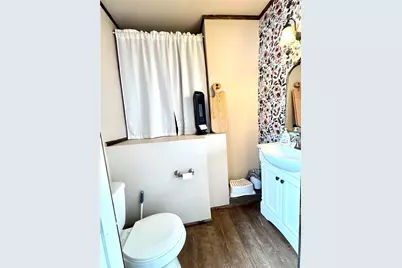 421 W Diamond Street, Butler, PA 16001 - Photo 16