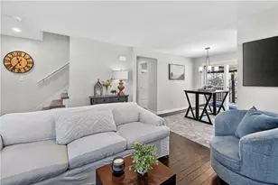 19 Locust Ln, Pittsburgh, PA 15241 - Photo 1