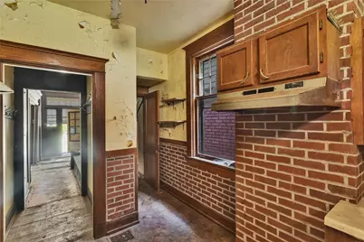 2040 Laketon Rd, Pittsburgh, PA 15221 - Photo 18