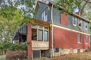 2040 Laketon Rd, Pittsburgh, PA 15221 - Photo 4