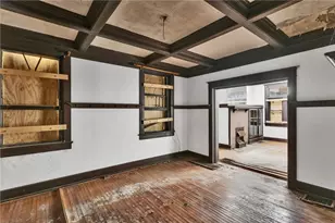 2040 Laketon Rd, Pittsburgh, PA 15221 - Photo 20