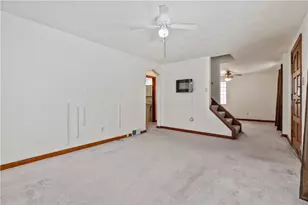 1034 Elwell St, Pittsburgh, PA 15206 - Photo 6