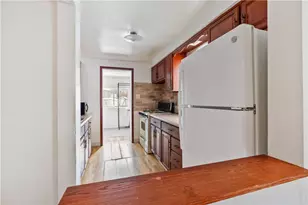 1034 Elwell St, Pittsburgh, PA 15207 - Photo 16