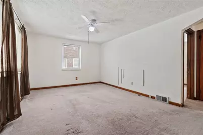 1034 Elwell Street, Pittsburgh, PA 15207 - Photo 4