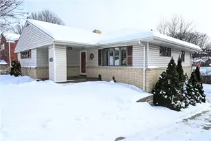 4355 E Barlind Dr, Pittsburgh, PA 15227 - Photo 4