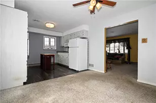 4355 E Barlind Dr, Pittsburgh, PA 15227 - Photo 16