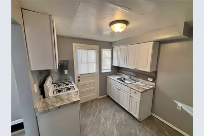 8156 Chaske St, Verona, PA 15147 - Photo 8