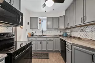 6617 Landview, Pittsburgh, PA 15217 - Photo 10