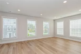 701 Halcyon Ln, Cranberry Township, PA 16066 - Photo 10