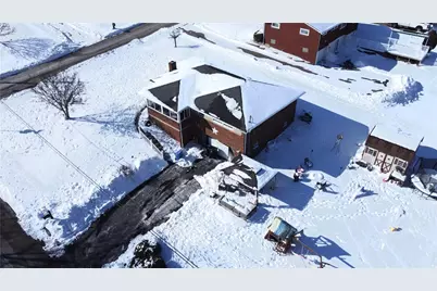 210 Highland Drive, Elizabeth Twp/Boro, PA 15037 - Photo 10