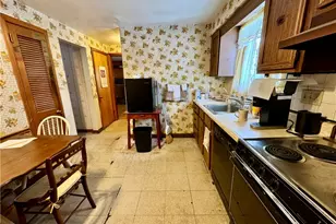 133 Spartan Dr, Bethel Park, PA 15102 - Photo 14