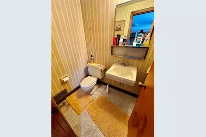 133 Spartan Dr, Bethel Park, PA 15102 - Photo 16