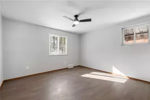 678 Colonial Manor Rd, North Huntingdon, PA 15642 - Photo 12