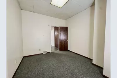 219 13th St #1, Beaver Falls, PA 15010 - Photo 8