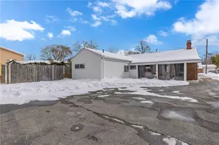 115 Eastern Ave, Moon/Crescent Twp, PA 15108 - Photo 2