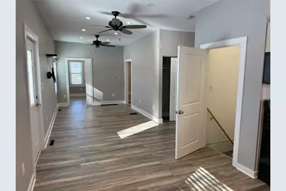 28 Bredin Ave, Twp of But SW, PA 16045 - Photo 10