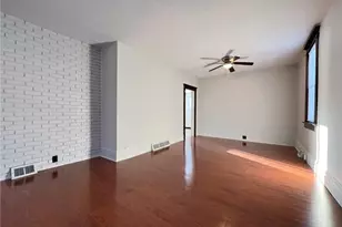 388 Braddock Ave, Uniontown, PA 15401 - Photo 12