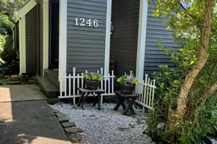 1246 Lakevue Dr, Penn Township, PA 16001 - Photo 2