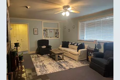 129 S Buhl Farm Drive, Hermitage, PA 16148 - Photo 6