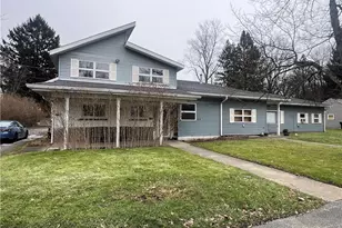 129 S Buhl Farm Dr, Hermitage, PA 16148 - Photo 1