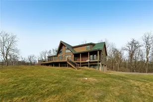 315 Frankfort Springs Dr, Hanover Township, PA 15043 - Photo 4